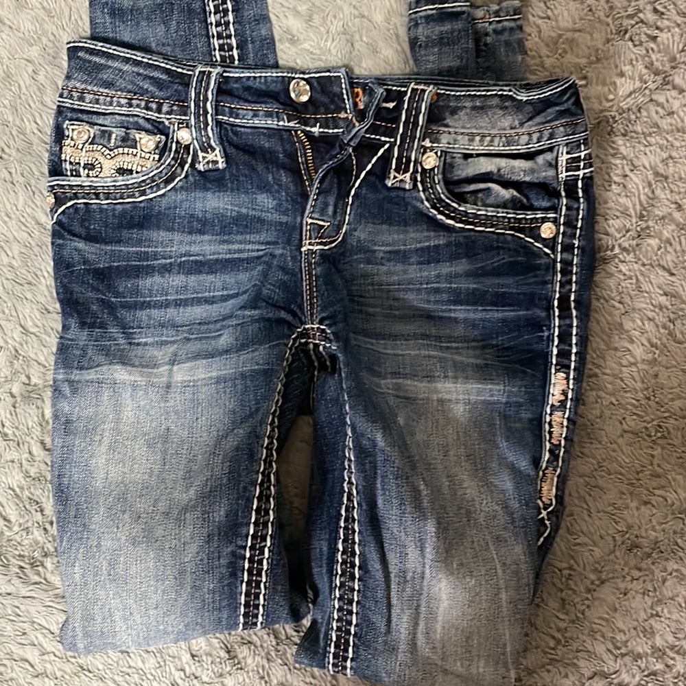 🎉HP🎉Rock Revival mid-rise skinny jeans - Picture 3 of 4
